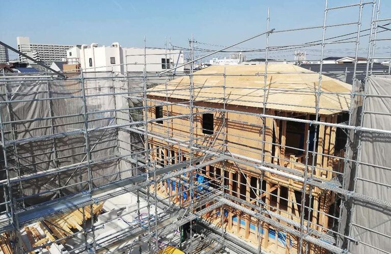 【平均年収600万円以上！】大手企業で正社員大工として高収入◎株式会社アーネストウイング